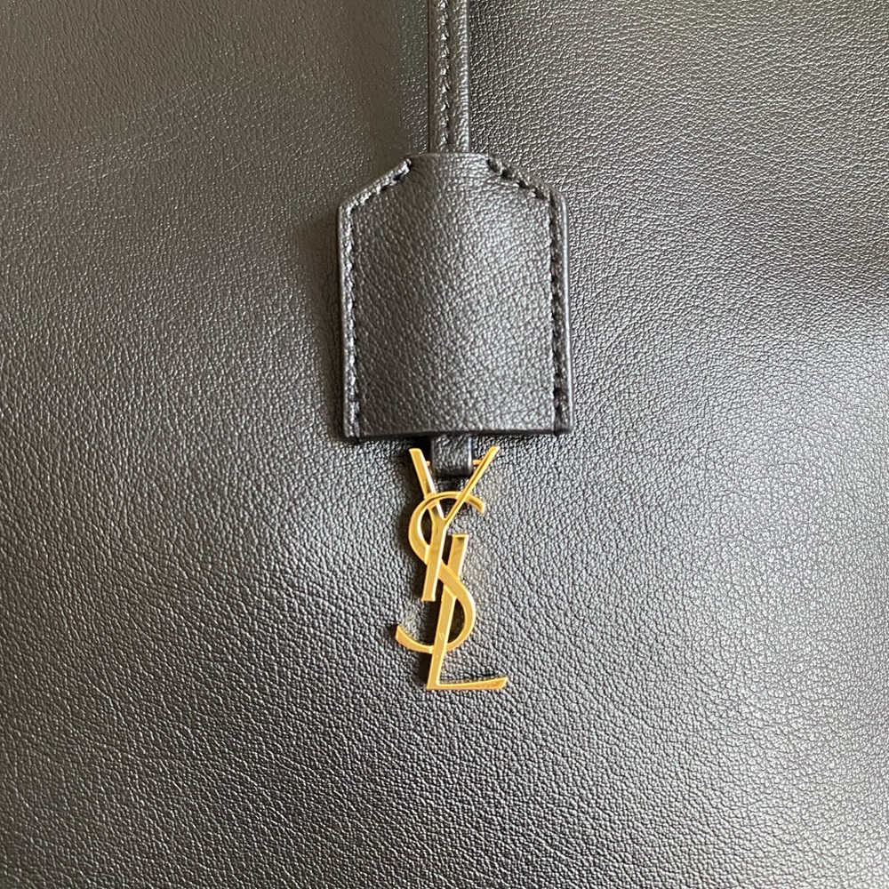 EUC YSL Saint Laurent East West Supple Leather Shopping Tote Black - Picture 5 of 14